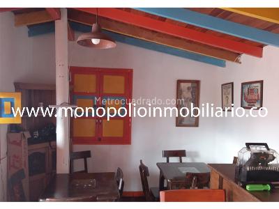 Apartamento de 4 alcobas en venta en Laureles, Medellín, 140 m² · foto 11 de 13