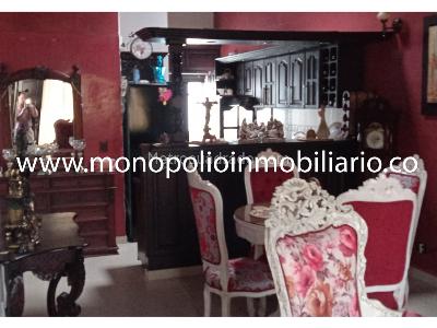 Apartamento de 4 alcobas en venta en Laureles, Medellín, 140 m² · foto 2 de 13