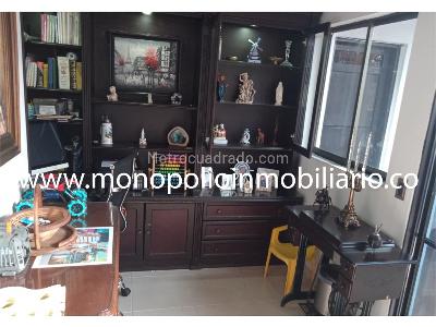 Apartamento de 4 alcobas en venta en Laureles, Medellín, 140 m² · foto 3 de 13