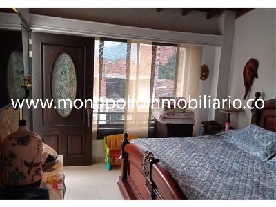 Apartamento de 4 alcobas en venta en Laureles, Medellín, 140 m² · foto 4 de 13
