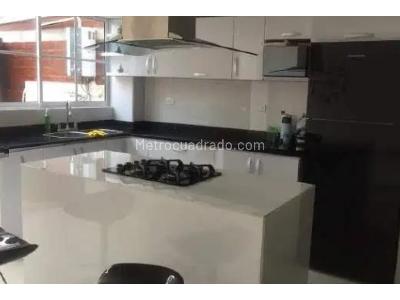 Casa en venta en San Pio, Itagüí · foto 8 de 11