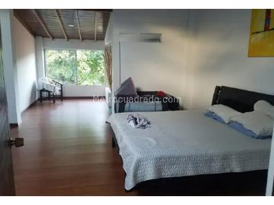 Casa en venta en San Pio, Itagüí · foto 9 de 11