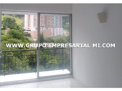 Apartamento en venta en El Poblado, Medellín · foto 4 de 14
