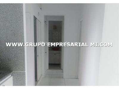 Apartamento en venta en El Poblado, Medellín · foto 6 de 14