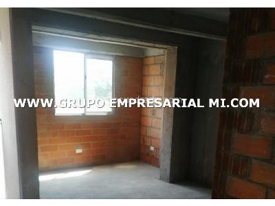 Apartamento de 2 alcobas en venta en Las Lomitas, Sabaneta, 55 m² · foto 6 de 17