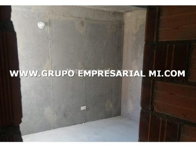 Apartamento de 2 alcobas en venta en Las Lomitas, Sabaneta, 55 m² · foto 7 de 17