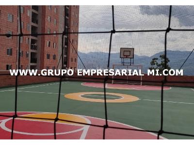 Apartamento de 2 alcobas en venta en Las Lomitas, Sabaneta, 55 m² · foto 14 de 17
