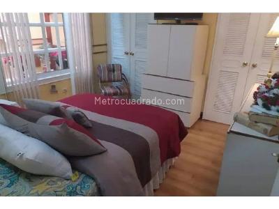 Casa de 4 alcobas en venta en La Castellana, Medellín, 306 m² · foto 15 de 17