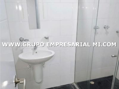 Apartamento de 5 alcobas en venta en Estadio, Medellín, 165 m² · foto 11 de 15