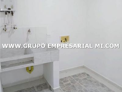 Apartamento de 5 alcobas en venta en Estadio, Medellín, 165 m² · foto 15 de 15
