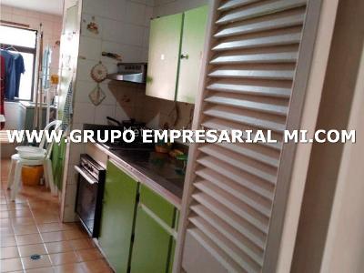 Apartamento en venta en Envigado, Medellín · foto 8 de 12