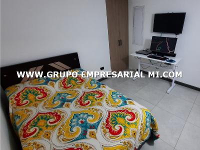 Casa en venta en Loma Linda, Itagüí · foto 5 de 8