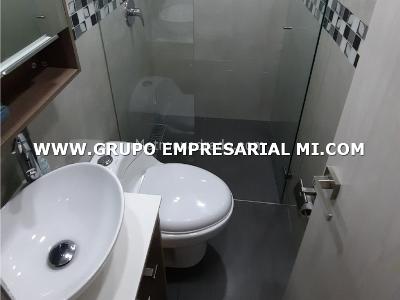 Casa en venta en Loma Linda, Itagüí · foto 8 de 8