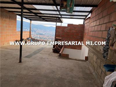 Casa de 5 alcobas en venta en Robledo, Medellín, 80 m² · foto 11 de 11