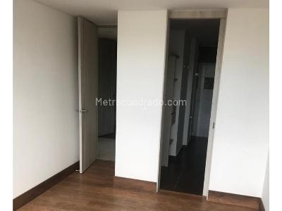 Apartamento de 2 alcobas en venta en Las Lomitas, Sabaneta, 78 m² · foto 3 de 20