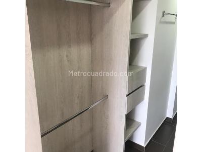 Apartamento de 2 alcobas en venta en Las Lomitas, Sabaneta, 78 m² · foto 5 de 20