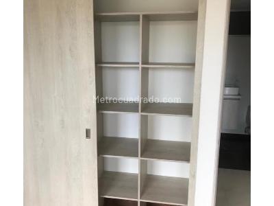Apartamento de 2 alcobas en venta en Las Lomitas, Sabaneta, 78 m² · foto 11 de 20