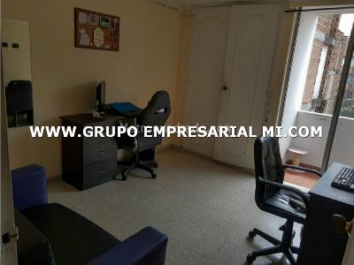 Apartamento en venta en La America, Medellín · foto 5 de 15