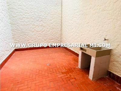 Apartamento en venta en Laureles, Medellín · foto 12 de 13