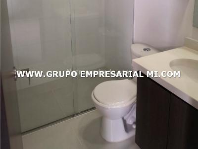 Apartamento en venta en Los Colores, Medellín · foto 8 de 9