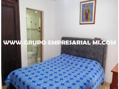 Casa de 3 alcobas en venta en Belen, Medellín, 107 m² · foto 5 de 8