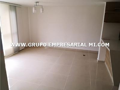 Apartamento de 3 alcobas en venta en Valerias, Bello, 62 m² · foto 6 de 11