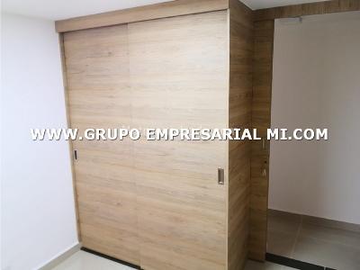 Apartamento de 3 alcobas en venta en Valerias, Bello, 62 m² · foto 7 de 11