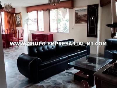 Apartamento de 4 alcobas en venta en Conquistadores, Medellín, 144 m² · foto 4 de 12