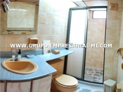 Apartamento de 4 alcobas en venta en Conquistadores, Medellín, 144 m² · foto 12 de 12