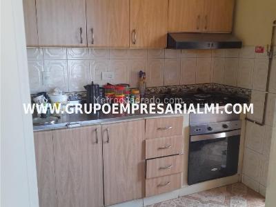Apartamento en venta en La Candelaria, Medellín · foto 2 de 8