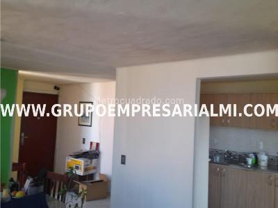 Apartamento en venta en La Candelaria, Medellín · foto 3 de 8