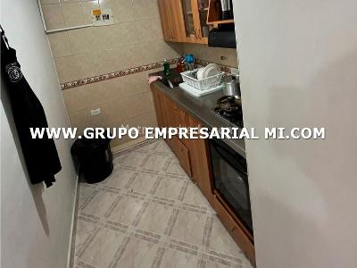 Casa de 4 alcobas en venta en Santa Maria, Itagüí, 96 m² · foto 2 de 7