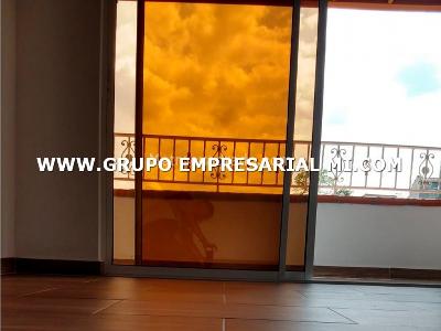 Apartamento en venta en San Antonio De Prado, Medellín · foto 4 de 9