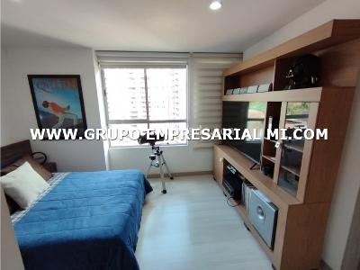 Apartamento de 2 alcobas en venta en El Chingui, Envigado, 82 m² · foto 9 de 14