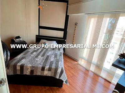 Apartamento de 4 alcobas en venta en Laureles, Medellín, 320 m² · foto 10 de 11