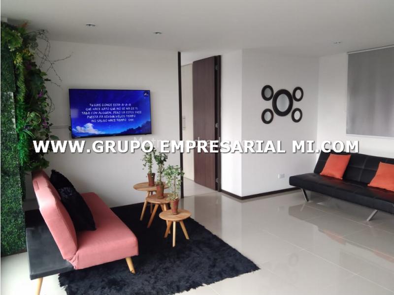 1BR Apartment in Los Alcazares (90 m²)