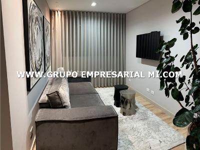 Apartamento de 3 alcobas en venta en El Poblado, Medellín, 162 m² · foto 2 de 11