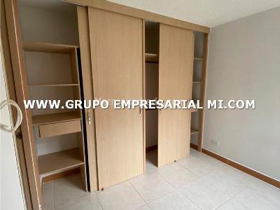 Apartamento de 2 alcobas en venta en Alicate, Itagüí, 56 m² · foto 10 de 18