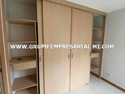 Apartamento de 2 alcobas en venta en Alicate, Itagüí, 56 m² · foto 12 de 18