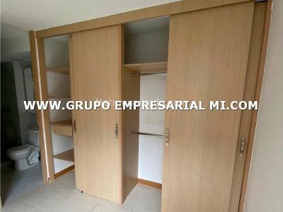 Apartamento de 2 alcobas en venta en Alicate, Itagüí, 56 m² · foto 13 de 18