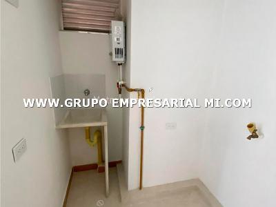 Apartamento de 2 alcobas en venta en Alicate, Itagüí, 56 m² · foto 15 de 18