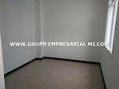 Apartamento de 5 alcobas en venta en Simon Bolivar, Medellín, 173 m² · foto 4 de 16