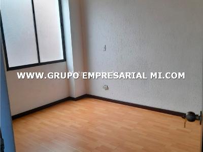 Apartamento de 3 alcobas en venta en Andalucia, Bello, 85 m² · foto 3 de 11