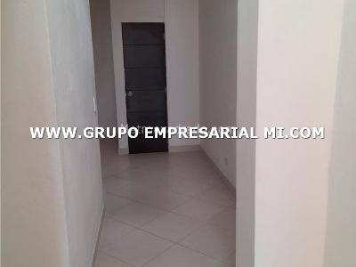 Apartamento de 3 alcobas en venta en Andalucia, Bello, 85 m² · foto 7 de 11