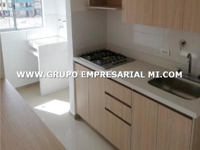 Apartamento en venta en Fatima, Itagüí · foto 2 de 10