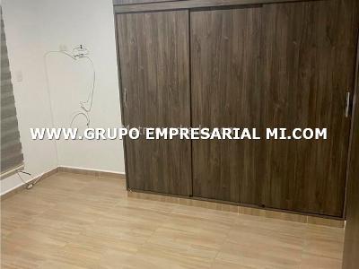 Apartamento de 2 alcobas en venta en Cabañas, Bello, 80 m² · foto 5 de 7