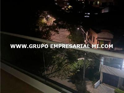 Apartamento de 2 alcobas en venta en Cabañas, Bello, 80 m² · foto 6 de 7