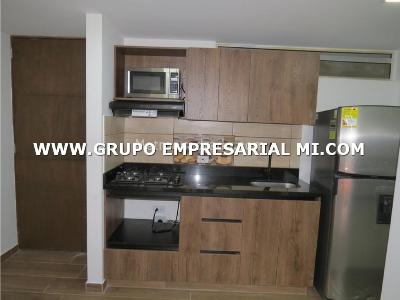 Apartamento en venta en Buenos Aires, Medellín · foto 2 de 12