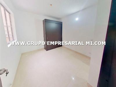 Apartamento de 3 alcobas en venta en Santa Ana, Bello, 60 m² · foto 4 de 8