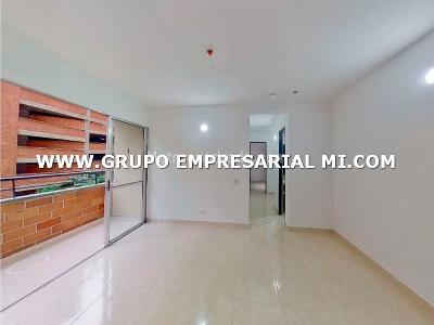 Apartamento de 3 alcobas en venta en Santa Ana, Bello, 60 m² · foto 6 de 8